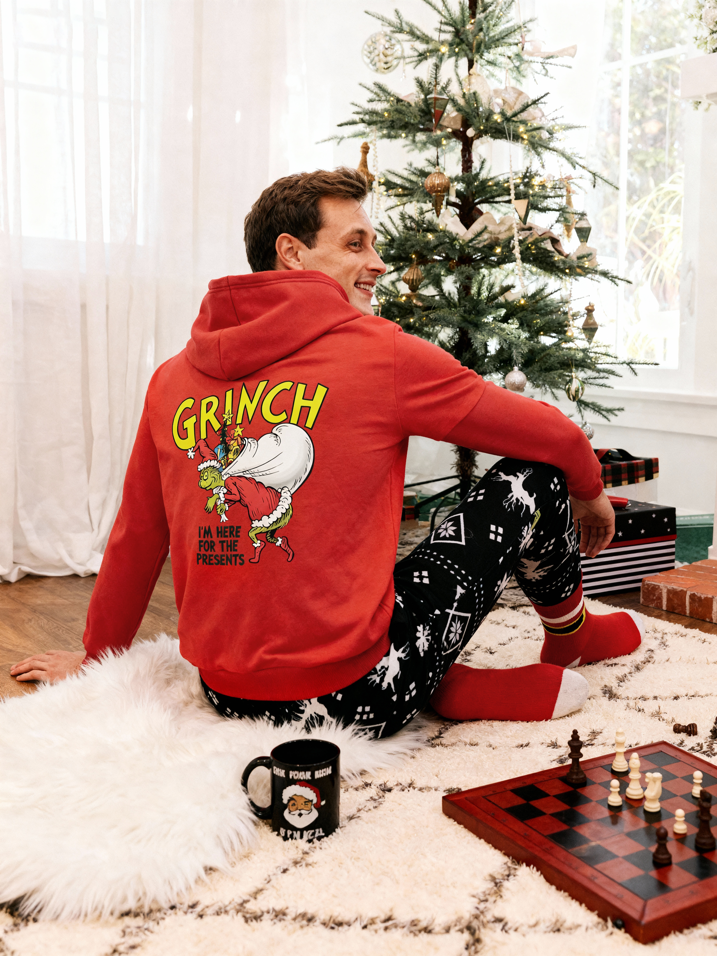 Grinch “I’m Here for the Presents” Christmas Hoodie